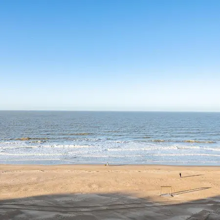 7 Op De Zeedijk In Voor Max 6 Personen * Knokke-Heist