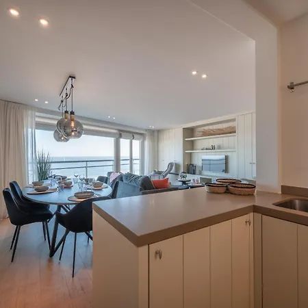 Apartment 7 Op De Zeedijk In Voor Max 6 Personen